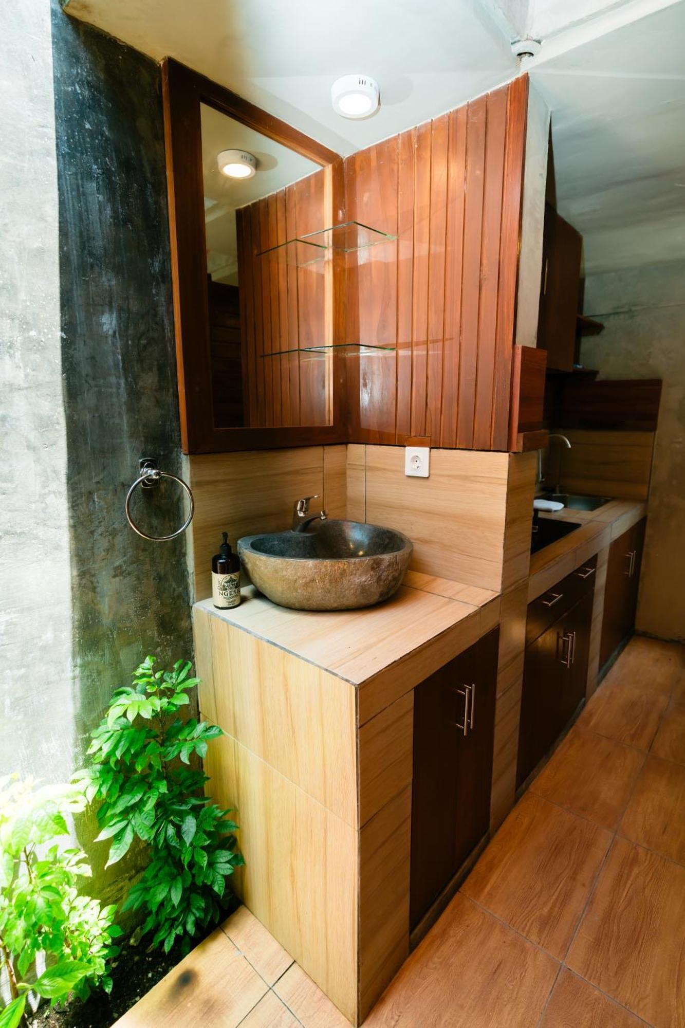 Affittacamere Ngesil Private Joglo & Pool